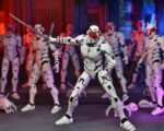 Figura Ultimate Elite Synja Patrol Bot 7” – The Last Ronin - Imagen 3