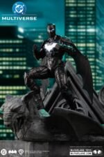 The New 52 DC Multiverse Batwing V.2.0 MCFARLANE - Imagen 3